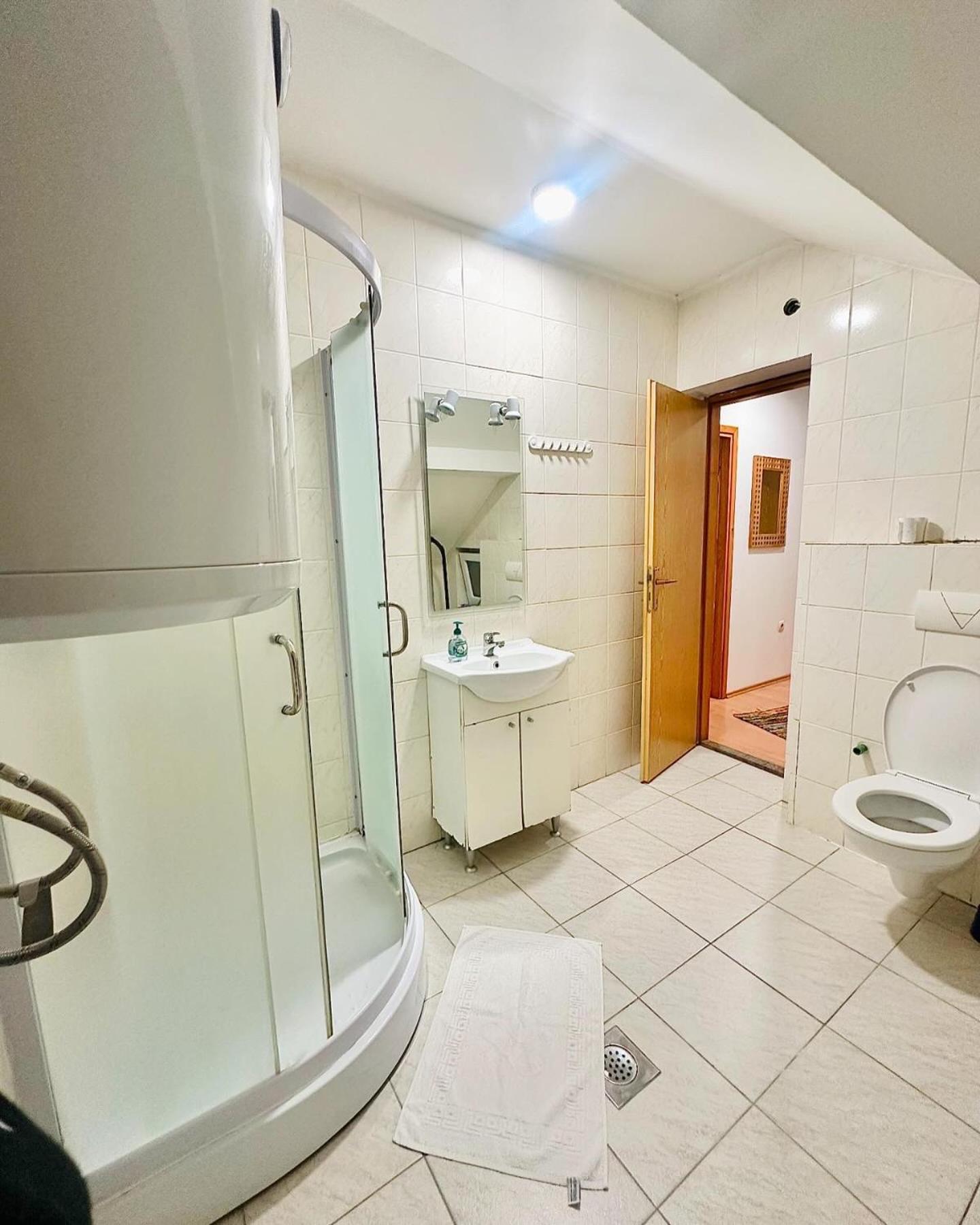 מוסטר Apartment Collina מראה חיצוני תמונה