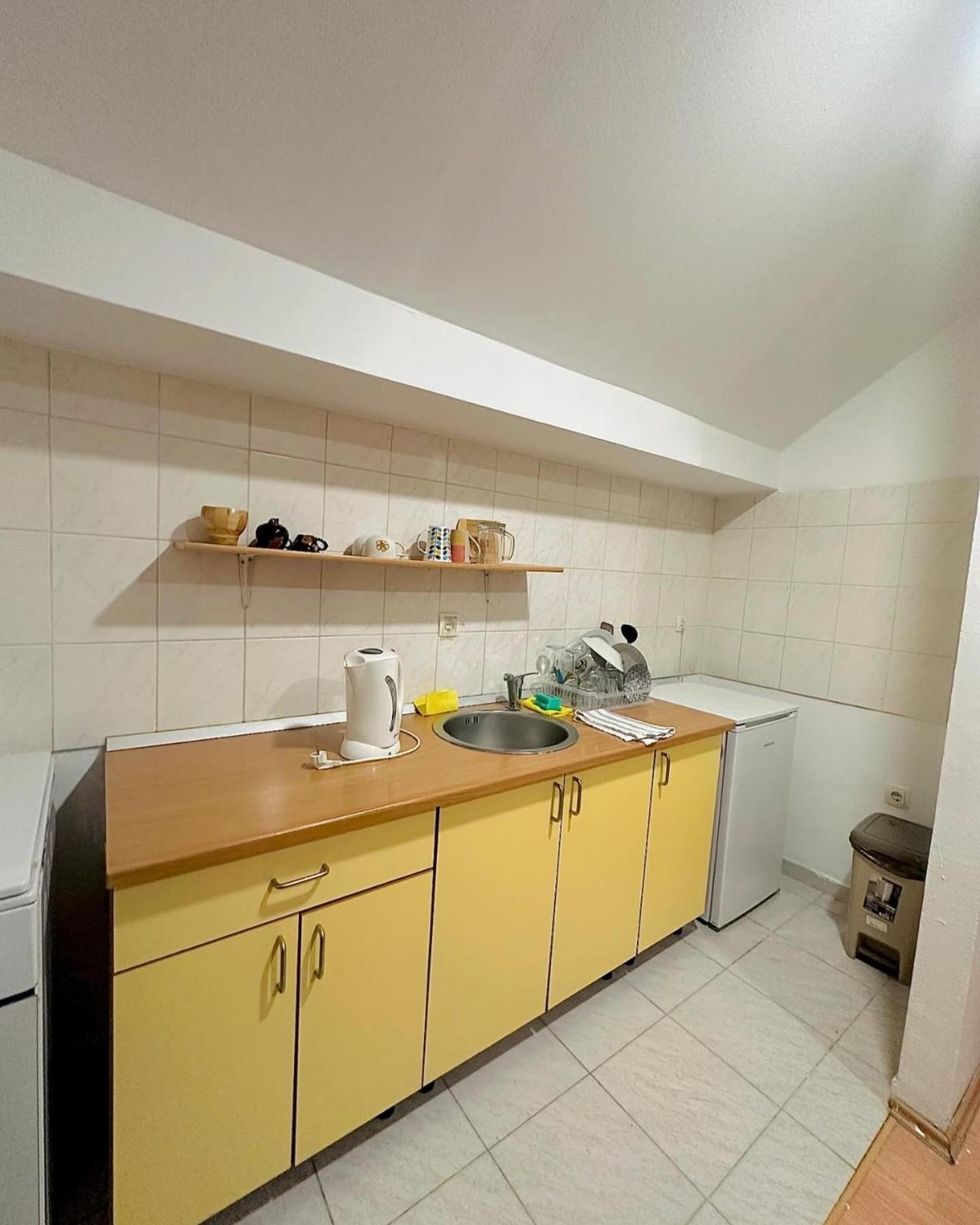 מוסטר Apartment Collina מראה חיצוני תמונה