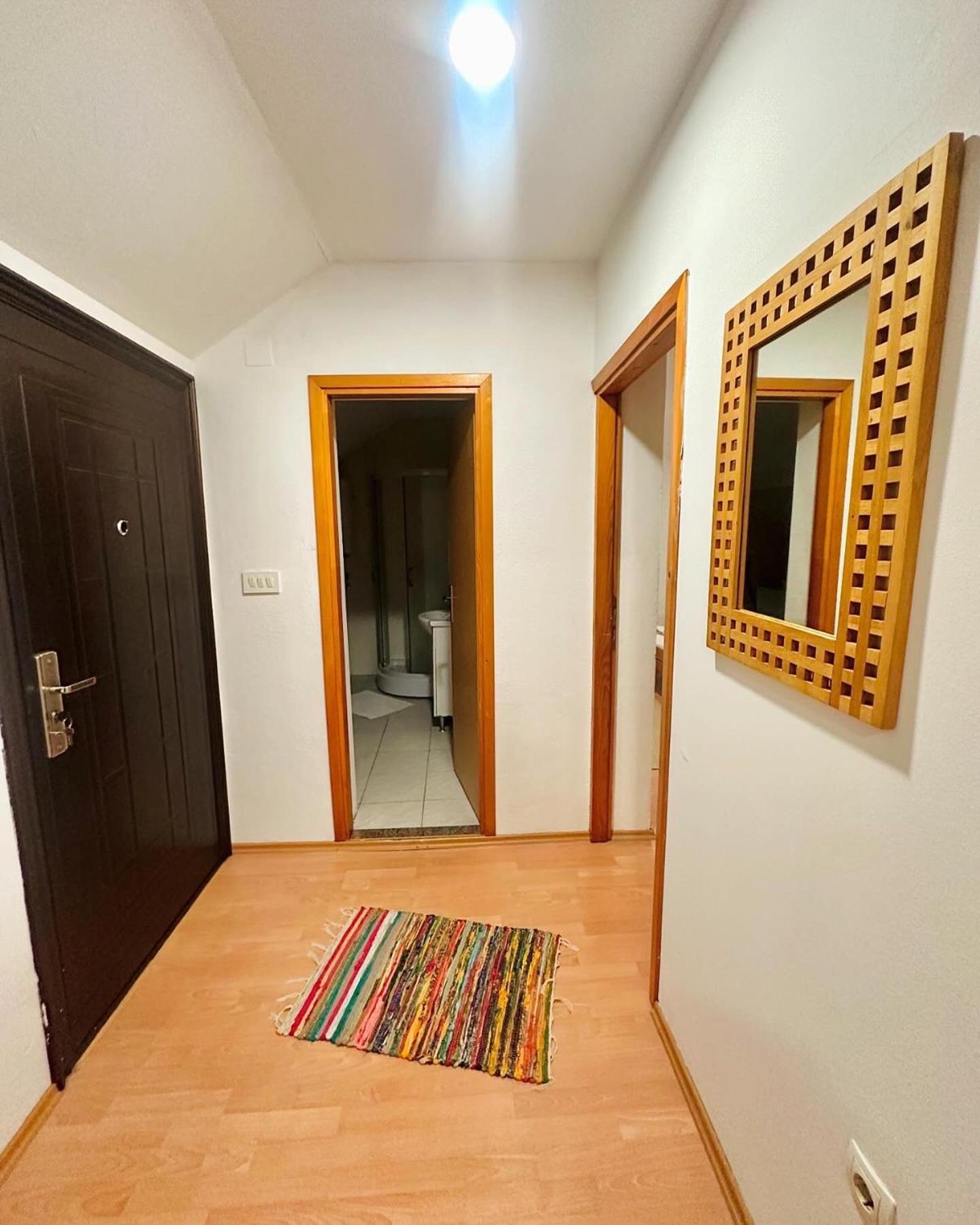 מוסטר Apartment Collina מראה חיצוני תמונה
